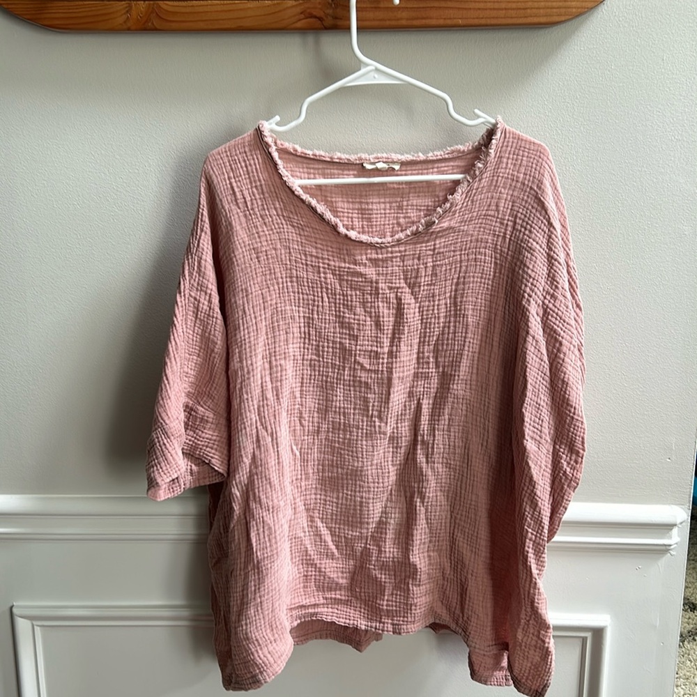 Women’s Easel Pink Gauze Top